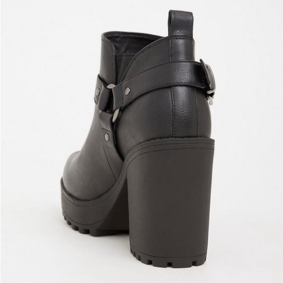Torrid Black Faux Leather Lug Bootie - Picture 3 of 10